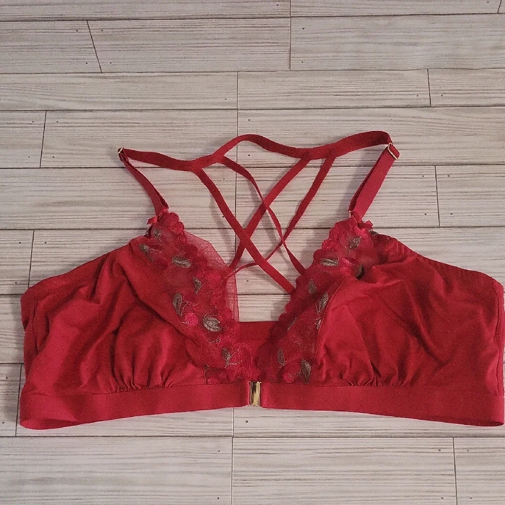 Cacique Red Lace Bra Intimates & Sleepwear - Picture 1 of 5